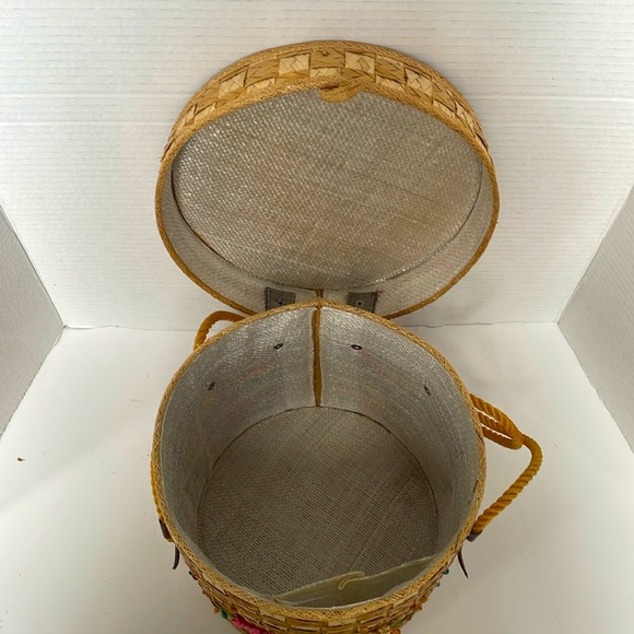 Vintage Mid Century Woven Straw Raffia Tropical Purse Beach Tote Picnic Basket - Picture 7 of 9